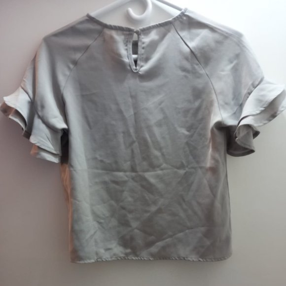 Grey Blouse - Picture 2 of 3